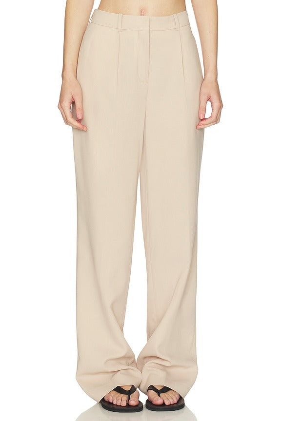 Soli Trousers in Macadamia