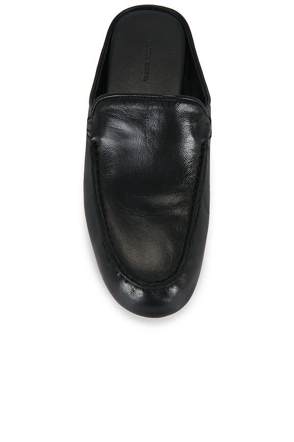 Moccasin Mule in Black