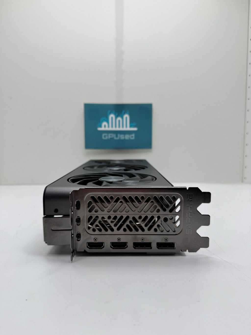 Sapphire AMD Radeon RX 7900 GRE Nitro+ 16GB GDDR6 - A - Premium Edition