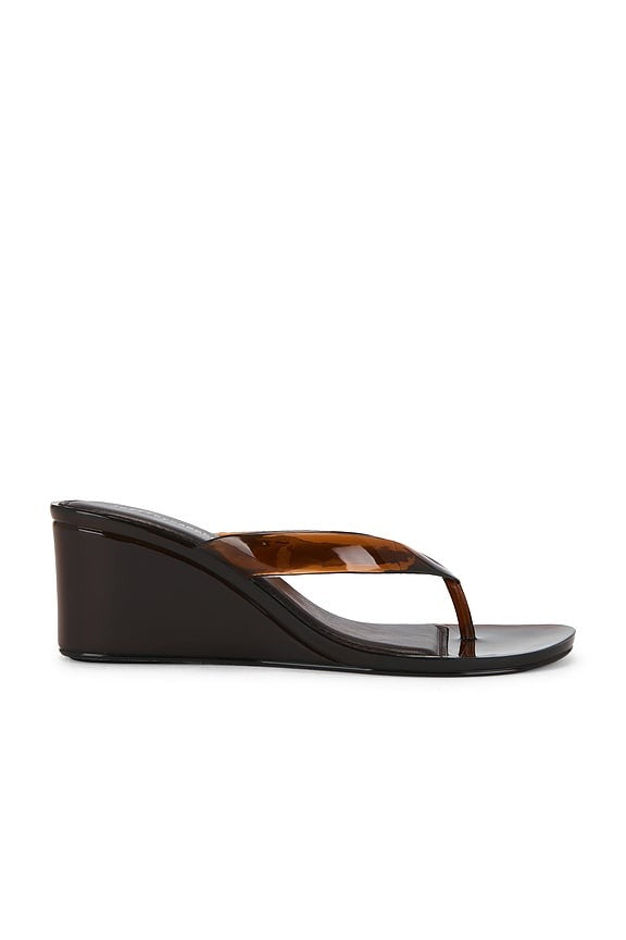 Gigabyte Sandal in Brown