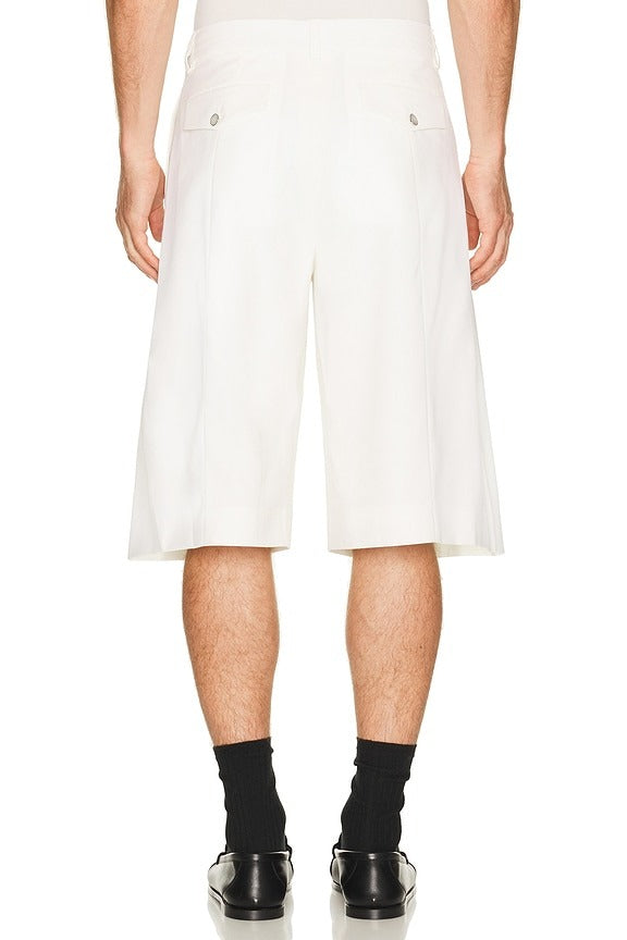 Pleated Baggy Shorts in White