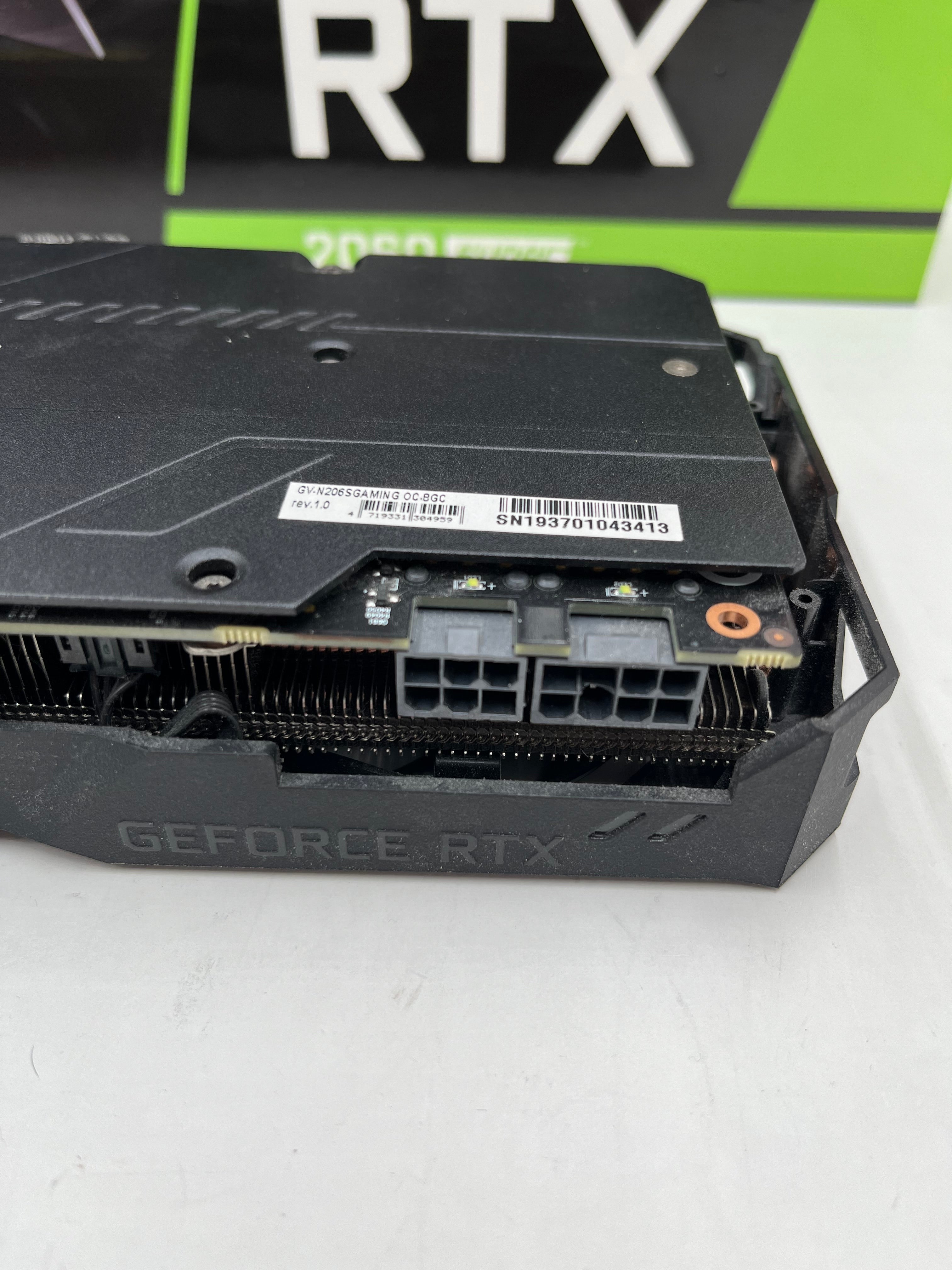 Intel Arc A750 Limited Edition 8GB GDDR6 - A - Premium Edition