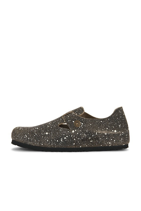 x Song For The Mute London The Artist Vl Taupe Splash Mule in Taupe Splash