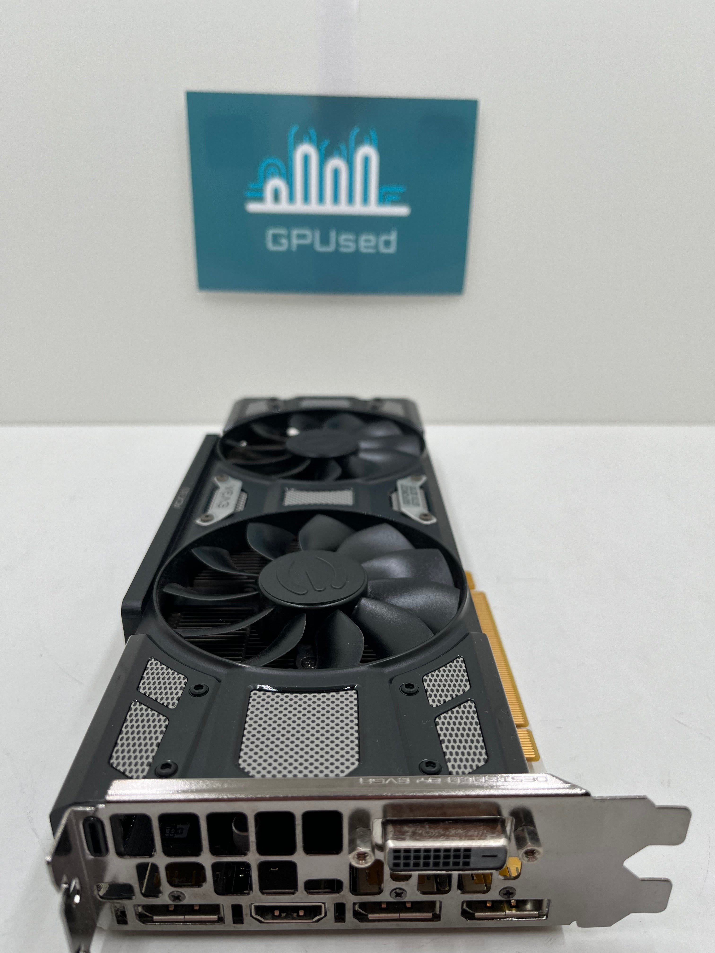 EVGA Nvidia GeForce GTX 1070 SC Gaming Superclocked 8GB GDDR5 - A - Premium Edition