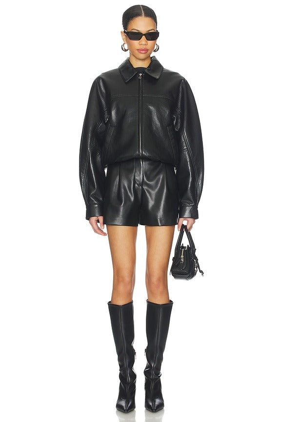 Raya Short in Black