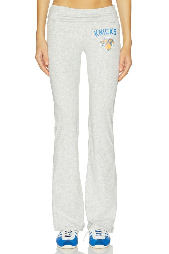 Knicks Foldover Pant in Heather Grey