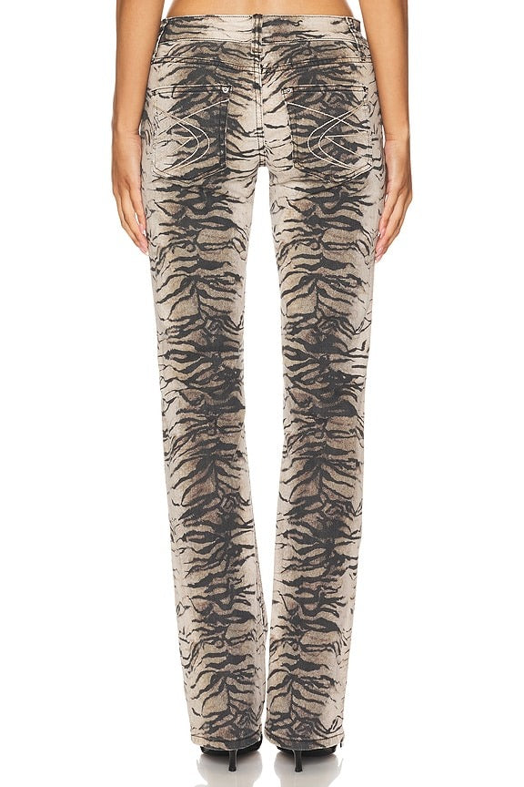 Bootcut Jeans in Tiger