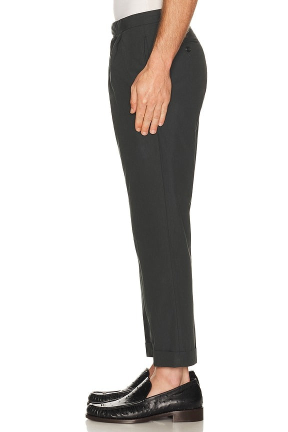 1 Pleat Travel Pants in Charcoal