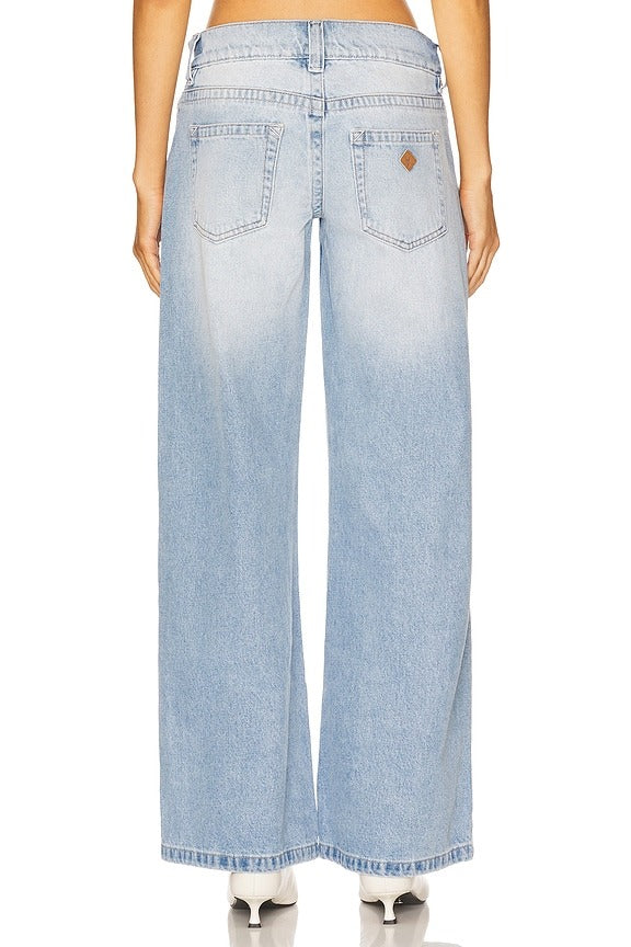 00 Wide Jeans in Kaia Worn