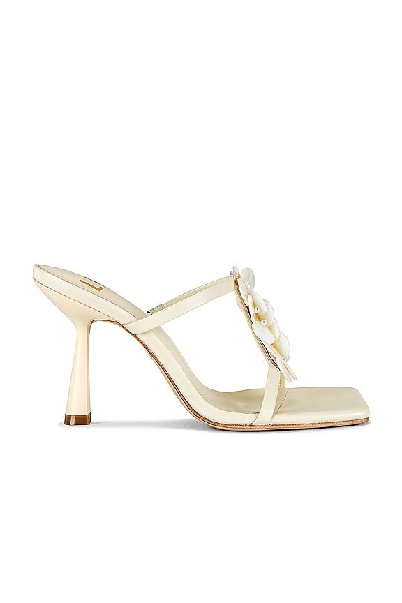 Leja Sandal in Ivory