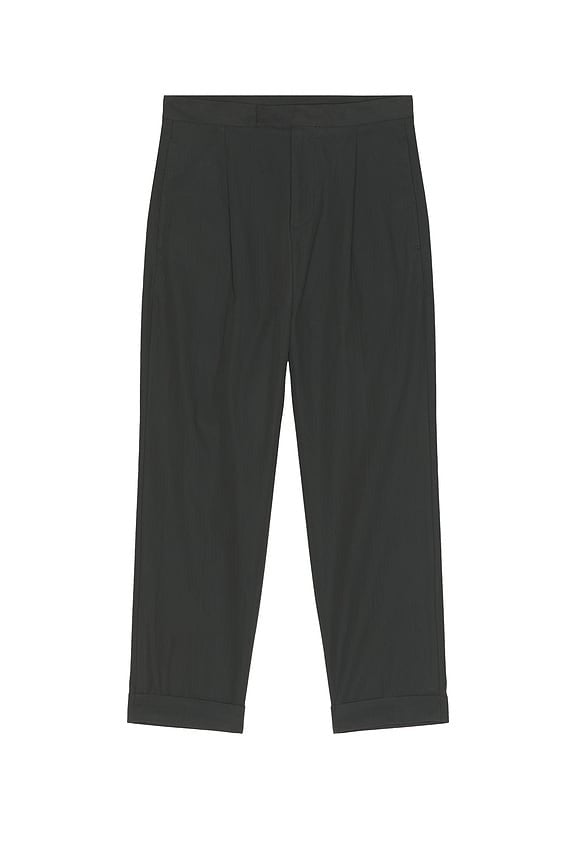 1 Pleat Travel Pants in Charcoal