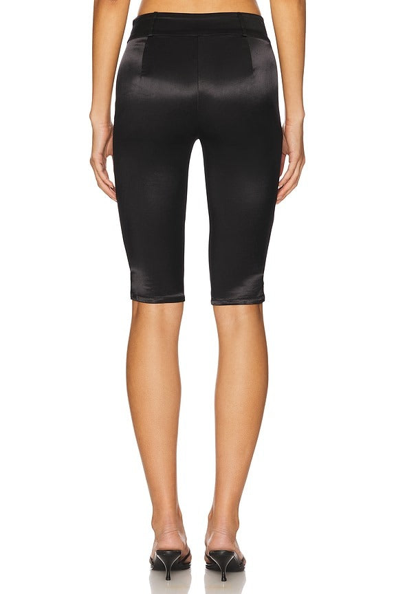 Harley Capri in Black