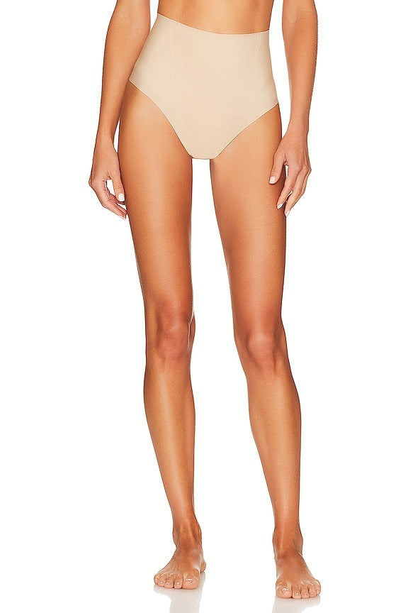Zone Smoothing Thong in Beige