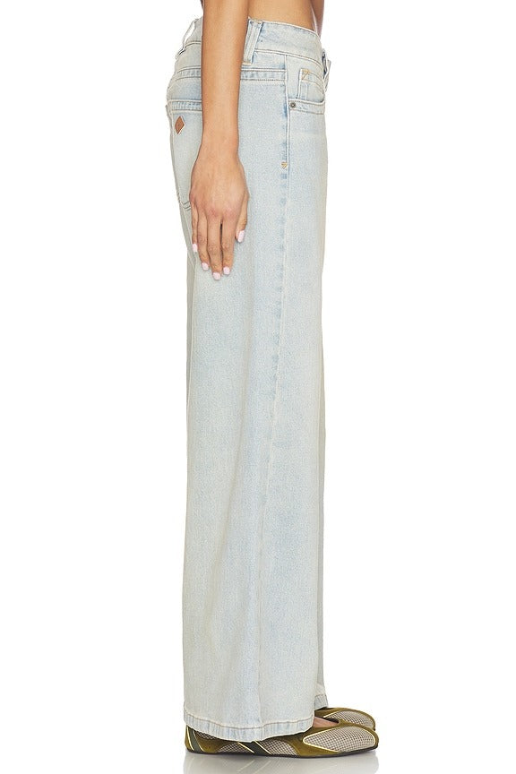 00 Wide Leg Jeans in Janet