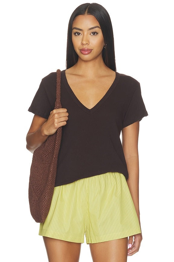 Laura V Neck Tee in Chocolate